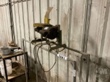 BANDING CHOPPER MOUNTED ON STAND