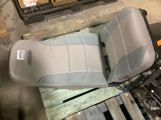 FREIGHTLINER SEAT