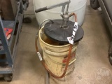 HAND PUMP WITH 5 GALLON BUCKET
