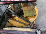 PIPE THREADER STAND, WHEEL STUDS, BARRICADE, FOLD UP 2 WHEEL