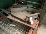 MOUNTING PLATES