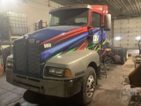 2004 KENWORTH T600 TRI AXLE DAY CAB TRUCK TRACTOR VIN: 1XKAD49X84J060354