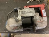MILWAUKEE HEAVY DUTY BAND SAW