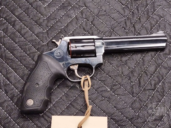 TAURUS MODEL 94 .22 LONG RIFLE SN: FX52352