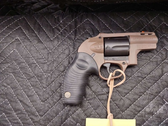 TAURUS MODEL PROTECTOR POLY 605 .357 MAGNUM SN: LY21865