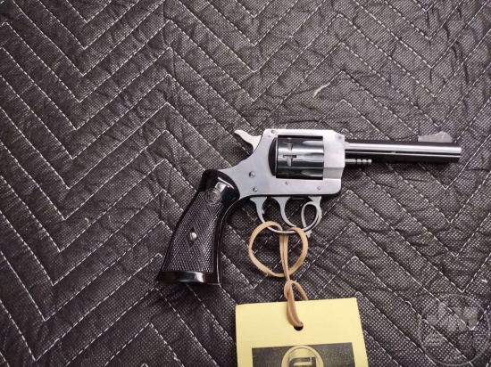 HARRINGTON & RICHARDSON MODEL 929 .22 CAL SN: AM73697