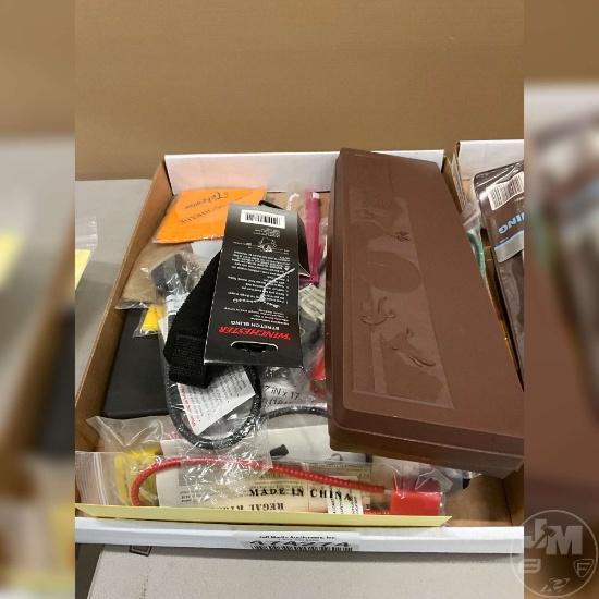 FLAT OF GUN CLEANING SUPPLIES