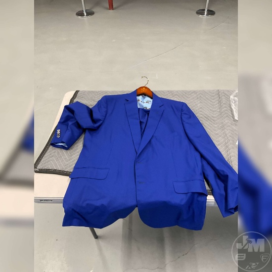 CUSTOM TAILORED SUIT TOM JAMES HOLLAND SHERRY BLUE/BLUE RACING HORSES