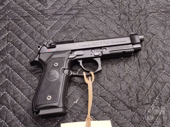 BERETTA MODEL 92FS TYPE M9A1 .22 LONG RIFLE SN: BM052748