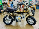 1996 HONDA Z50J MONKEY GOLD LIMITED EDITION MOTORCYCLE VIN: Z50J 1381928