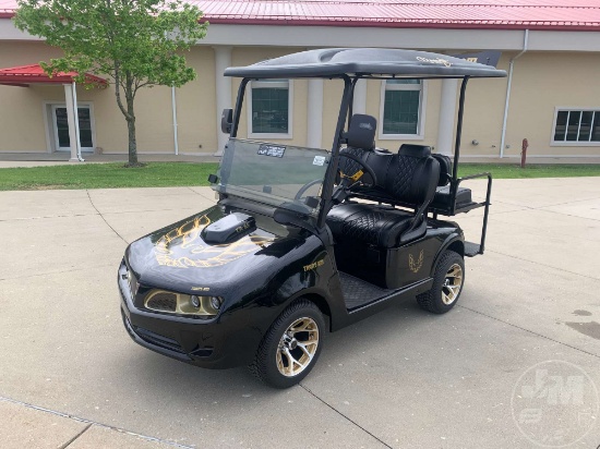 EZ GO GOLF CART 555124
