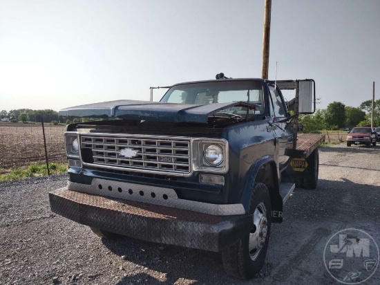 1966 CHEVROLET CUSTOM DELUXE 10 SINGLE AXLE REGULAR CAB FLATBED TRUCK VIN: MVIN56049IND
