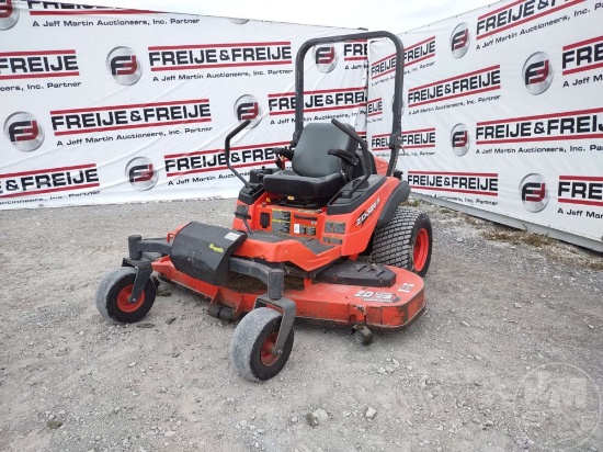 KUBOTA ZD326HL ZERO TURN SN: 12023