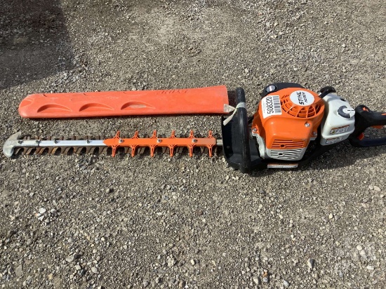 STIHL HS 82 R GAS POWERED HEDGE TRIMMERS ***QTY, 1***