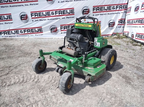 2023 JOHN DEERE 652R STAND ON SN: 1TC652RKEPT110241