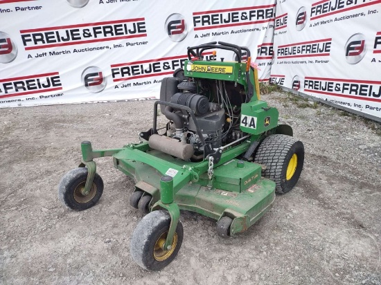 2023 JOHN DEERE 652R STAND ON SN: TC 652RKHPT110223