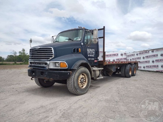 2005 STERLING TRUCK L9500 SERIES TANDEM AXLE REGULAR CAB FLATBED TRUCK VIN: 2FZHAZCV45AN80251