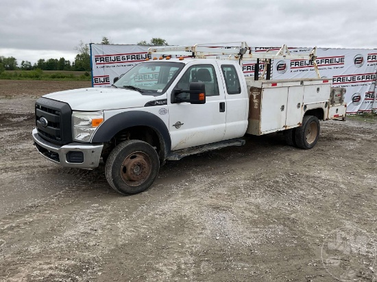 2015 FORD F-450 EXTENDED CAB 4X4 PICKUP VIN: 1FD9X4HT8FEA71723