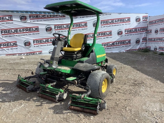 JOHN DEERE 7500 E-CUT FAIRWAY MOWER