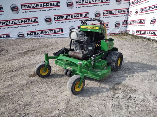 2023 JOHN DEERE 652R STAND ON SN: 1TC652RKCPT110233
