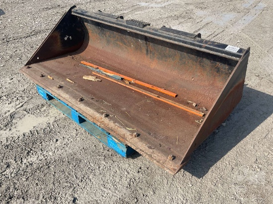 JOHN DEERE C76 76 INCH SMOOTH BUCKET