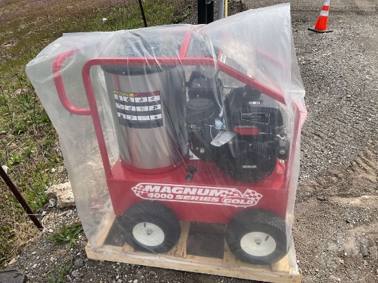 2025 EASY-KLEEN MAGNUM 4000 PRESSURE WASHER SN: 251638