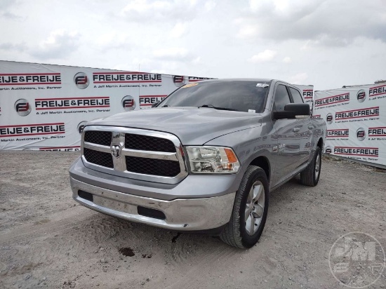 2019 RAM 1500 CLASSIC SLT CREW CAB 4X4 PICKUP VIN: 1C6RR7LT8KS605569