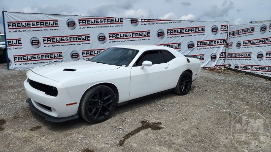 2019 DODGE CHALLENGER VIN: 2C3CDZAG2KH642689 2WD