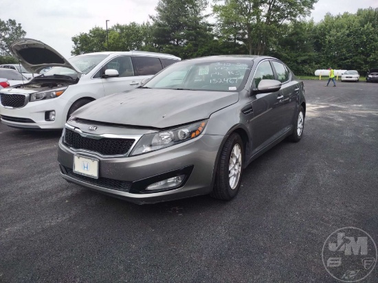 2013 KIA OPTIMA VIN: 5XXGM4A71DG152461