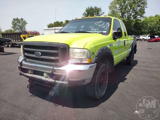 2002 FORD F-250 XL EXTENDED CAB 4X4 PICKUP VIN: 1FTNX21L02EA92898