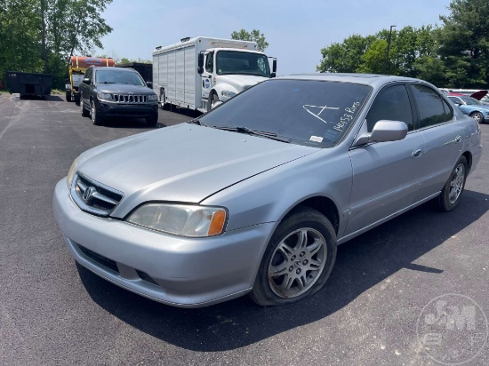 2000 ACURA TL VIN: 19UUA5665YA033803 FWD