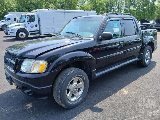 2005 FORD EXPLORER SPORT TRAC DOUBLE CAB 4X4 PICKUP VIN: 1FMDU77K85UB31968