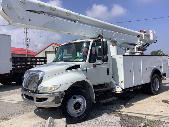 2009 INTERNATIONAL MA025 TELESCOPIC BUCKET TRUCK ALTEC AA55 VIN: 1HTMMAAN09H052882