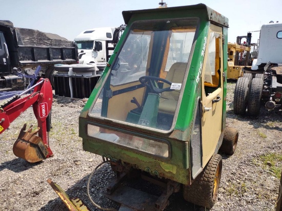 JOHN DEERE