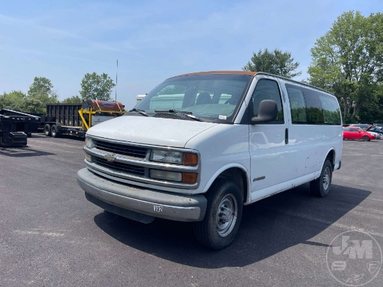 2001 CHEVROLET EXPRESS VIN: 1GCGG25WX11186841