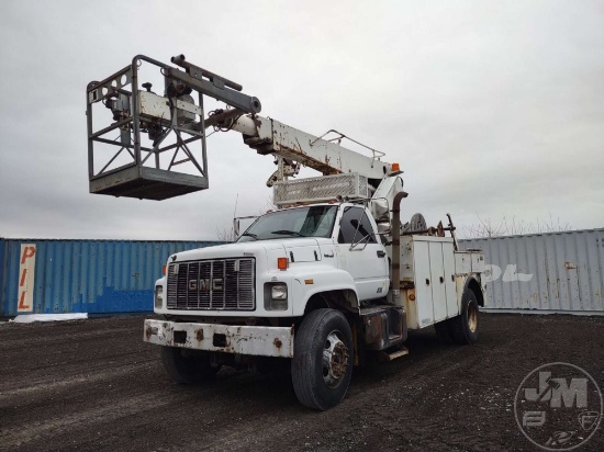 Altec 1998 Gmc C7 Over-Center Material Handling Bucket Truck Vin: 1gdm7h1j7wj507074