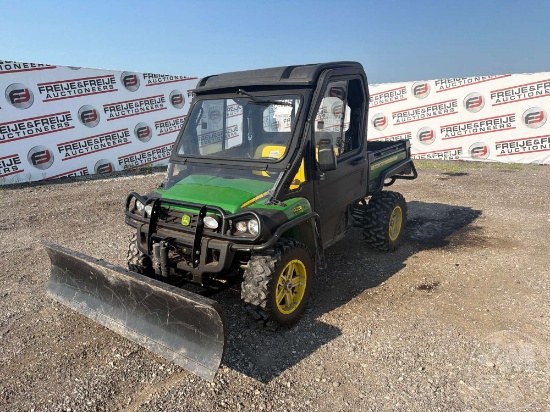 2015 John Deere 825e Gas Xuv Utv Sn: 1m0825getfm106170