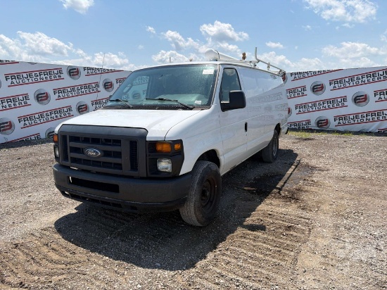 2014 FORD E-350 FWD CARGO VAN VIN: 1FTSS3EL8EDA02778