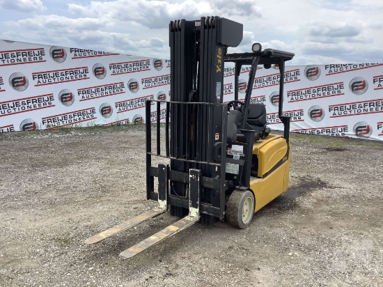 2016 Yale R9889 Electric Forklift Sn: G807n09134p