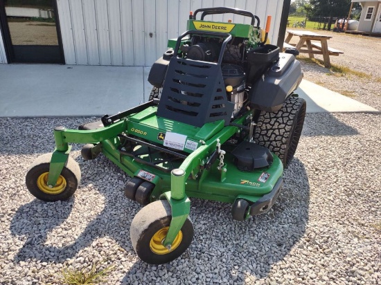 JOHN DEERE Q850R STAND ON SN: TC850RCVRR0200006