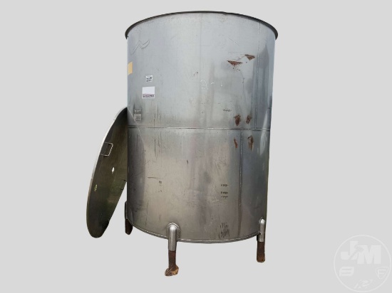 STAINLESS STEEL STORAGE TANK.