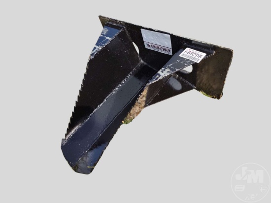 UNUSED MINI UNIVERSAL ATTACH SKID STEER TREE SPADE