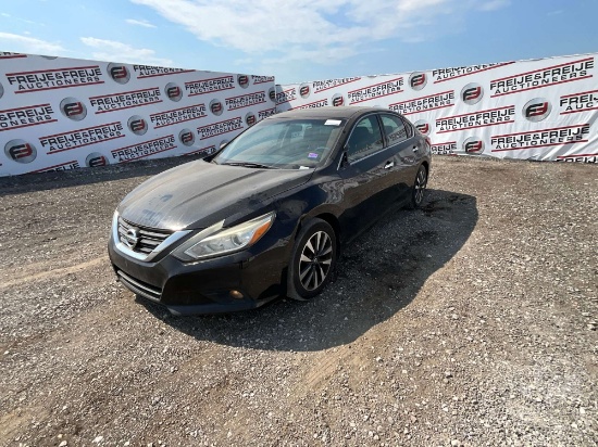 2016 Nissan Altima Vin: 1n4al3ap9gn372822 Fwd
