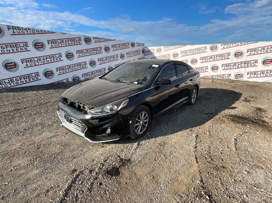2018 HYUNDAI SONATA VIN: 5NPE24AF4JH664039 FWD