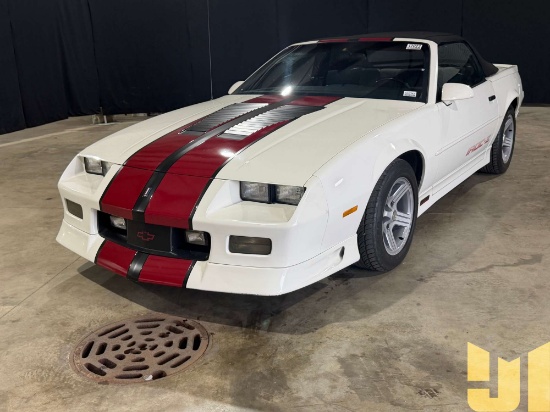 1988 CHEVROLET CAMARO Z28 IROC-Z CONVERTIBLE VIN: 1G1FP31E3JL183520