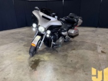 2018 HARLEY-DAVIDSON ULTRA LIMITED MOTORCYCLE VIN: 1HD1KED16JB649353