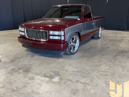 1992 GMC SIERRA SHORTBED PICKUP VIN: 1GTDC14Z6NZ507897