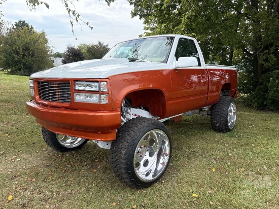 1988 CHEVROLET GMT-400 4X4 SHORT BED PICKUP VIN: 1GCDK14K0JZ307730