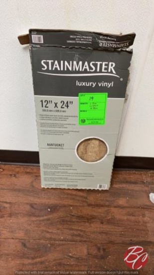 NEW Stainmaster Luxury Vinyl 12x24