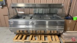 Henny Penny HMR-106 Curved Glass Hot Case 6ft